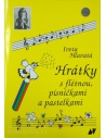 HRÁTKY s flétnou, písničkami a pastelkami je knížečka plná notiček, písniček, obrázků na vymalování a vyprávění, které naučí Vašeho malého muzikanta hrát a zpívat. 